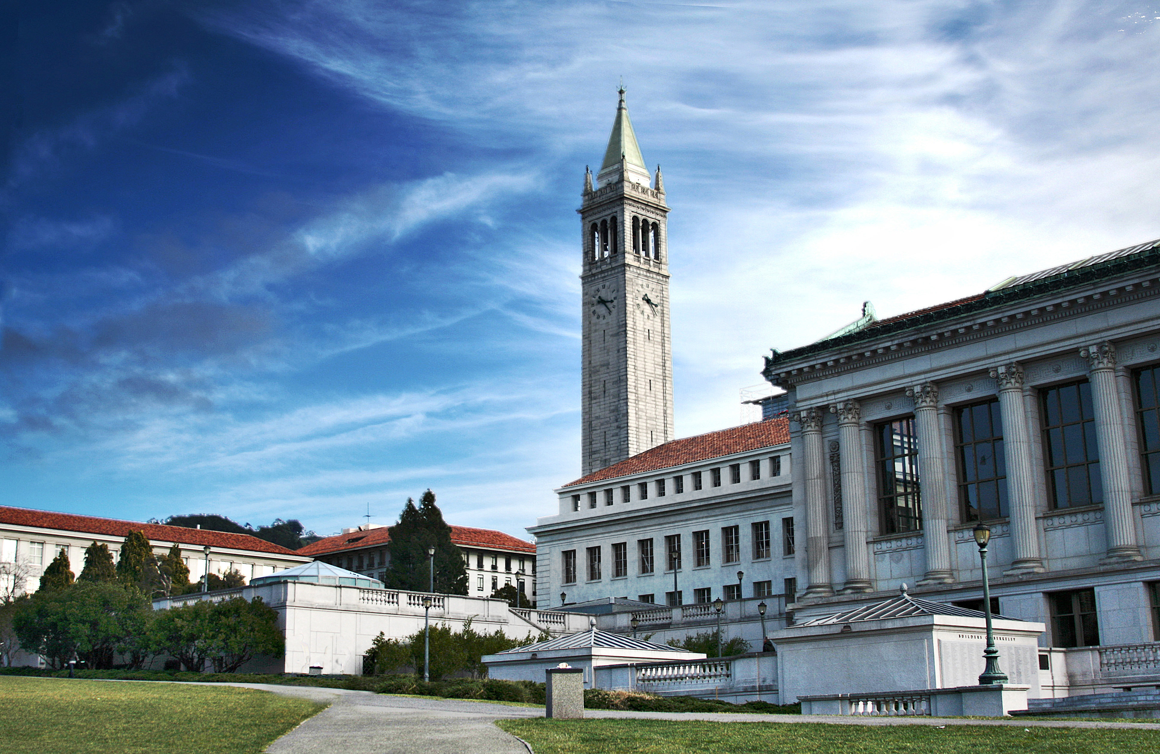 加州伯克利大学