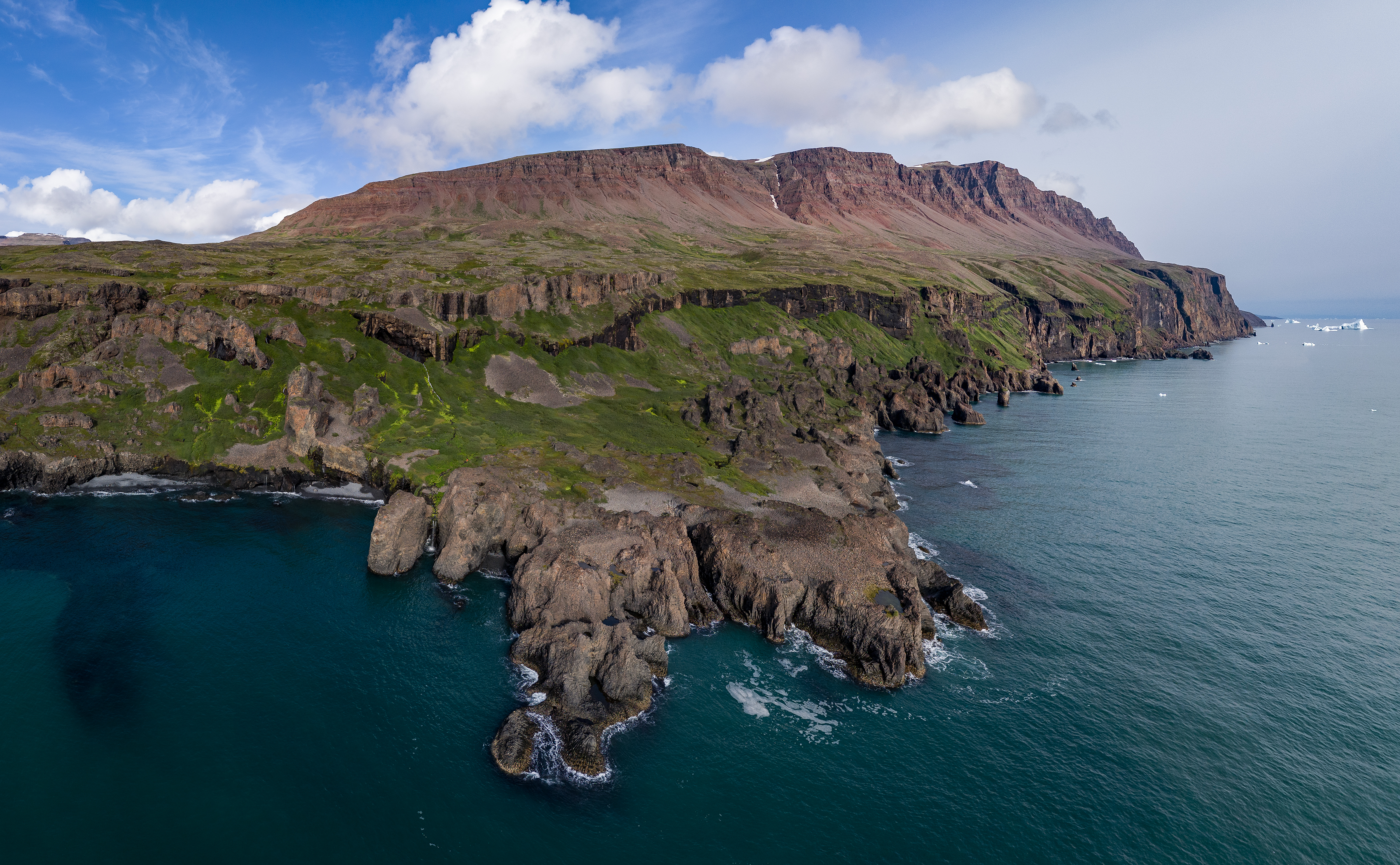 [山岭和苔原地带]全景照片