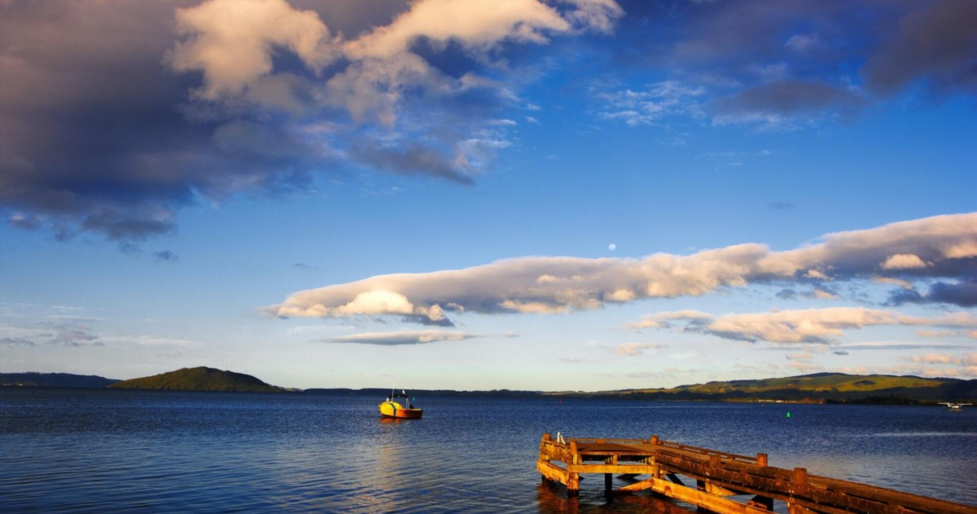 [罗托鲁瓦湖]全景照片