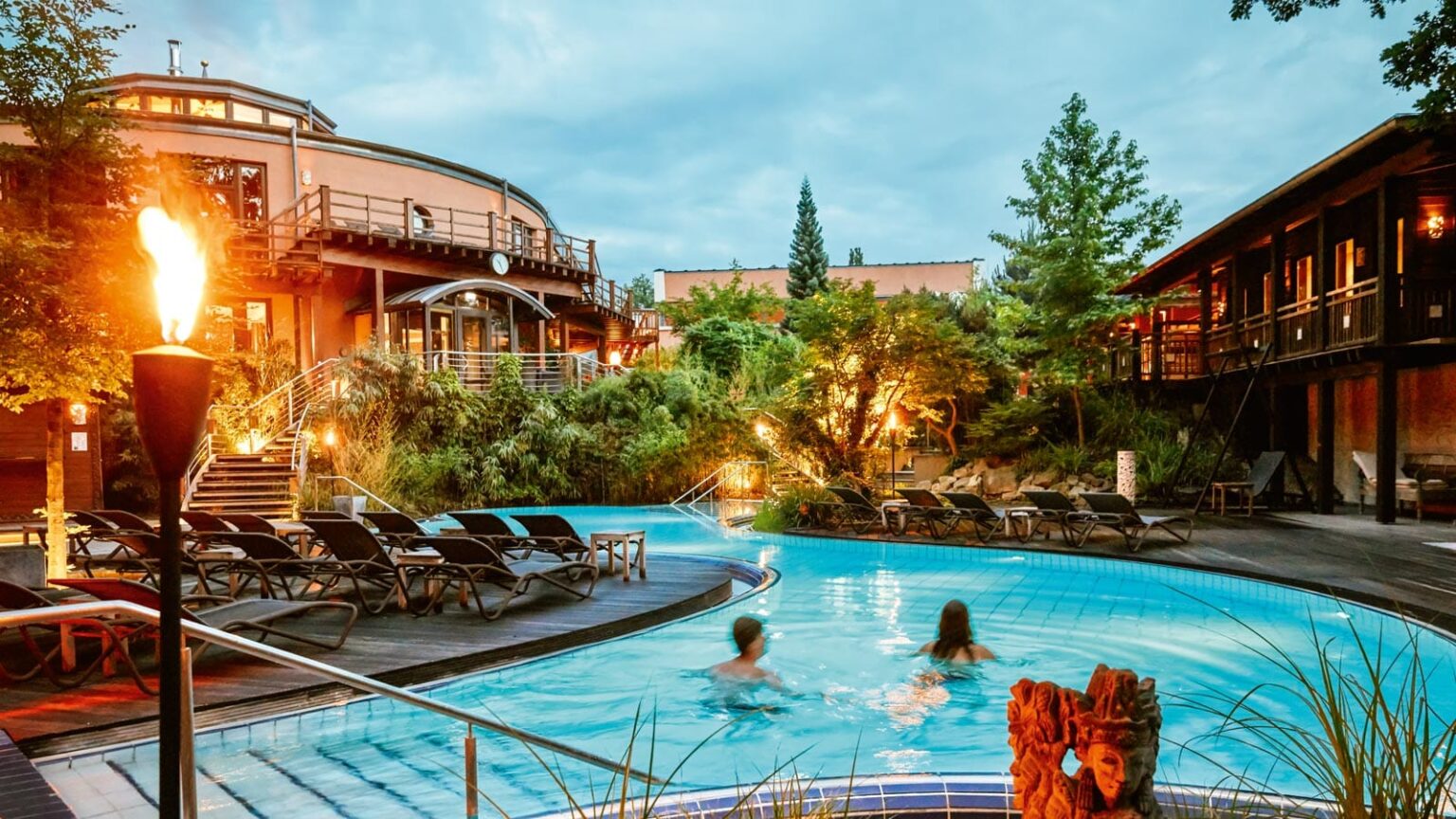 巴里岛温泉浴场